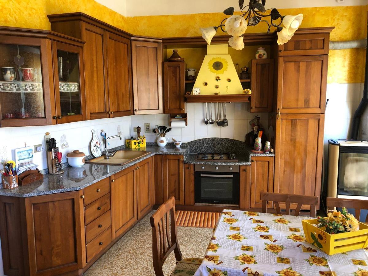 La Casa Di Marco Apartment Imperia Exterior photo